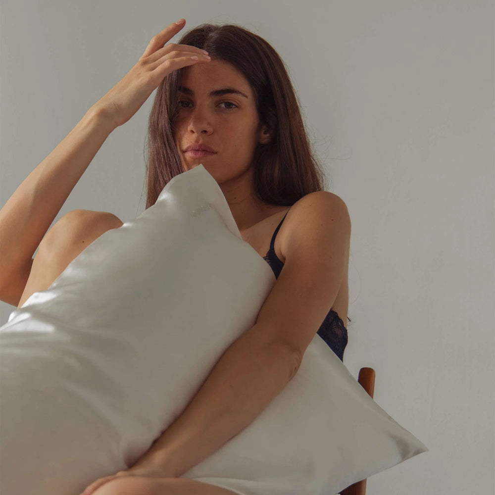 Akoya Pearl King Silk Pillowcase - WellHaus
