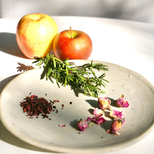 Apple, Rosemary, and Flowers Shrub - WellHaus