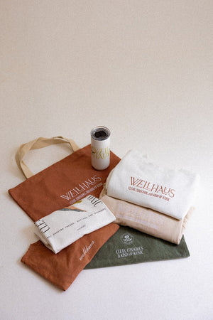 White Sweatshirt - WellHaus